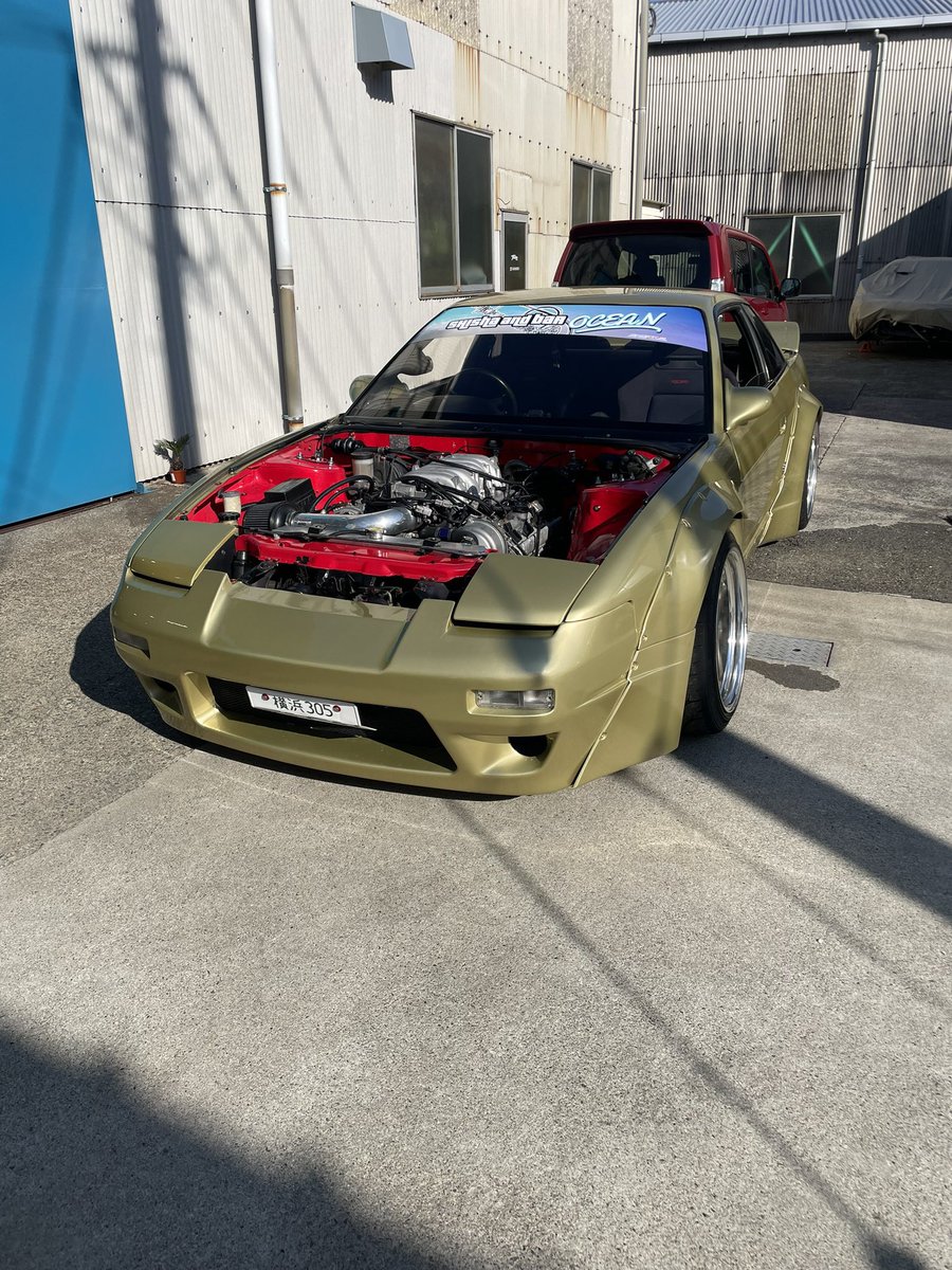 srmtjapan's tweet photo. 【ゲスト車両紹介14】
SILVIA S13ワンビア 1UZ
公認V8載せ替えワンビア！
今回が公道走るのは最後との事でSRMTが生で見ることができる最後となります。
ど迫力のエンジンサウンドを生で！

2次エントリー受付中🔻 https://t.co/pXiV4RgiMY

#今年もエスミに行こう 
#srmeetingjapan2025 
#srmt2025 https://t.co/PpyKR9ZHOg