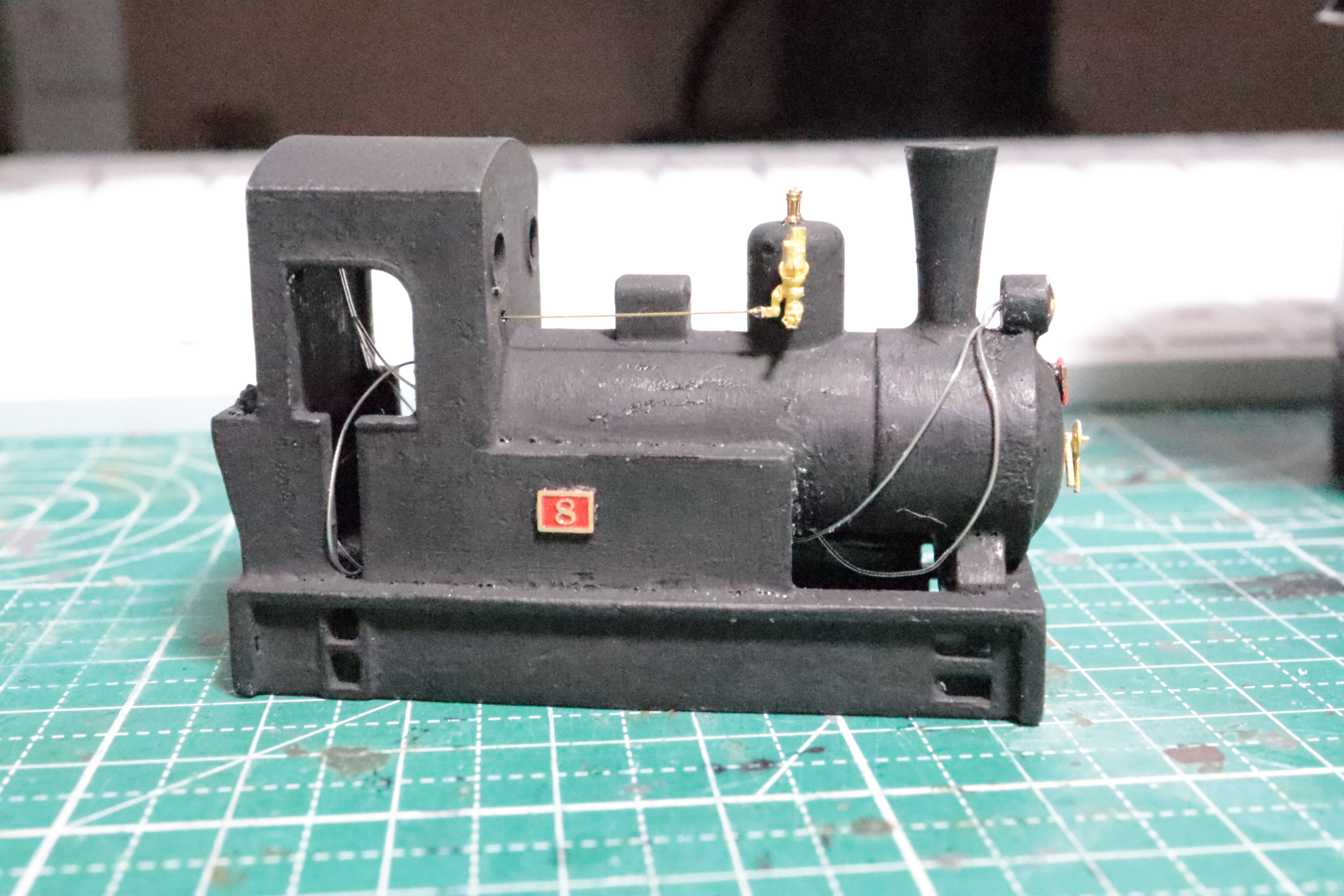 おまめ軍曹 プレミアム珪藻土バスマット S 46×34cm ライトブラウン