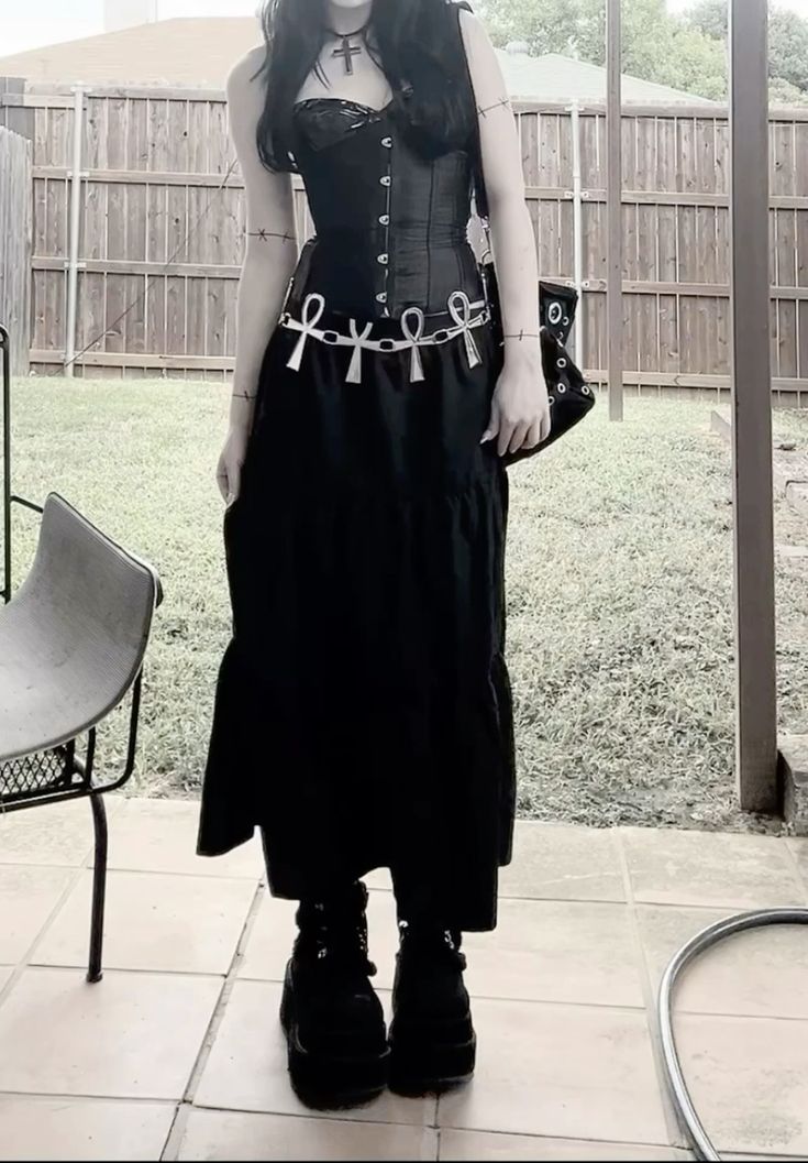 myawes0meday's tweet photo. Some actual goth thinspo I found on Pinterest that actually triggers me
A 🧵🪡 for edtwt only!!
#edtwt #thinpso #bonespo #goth #gothic #dark #gothaesthetic #alternative #ana #mia #shedtwt https://t.co/VNrsAZPKkj