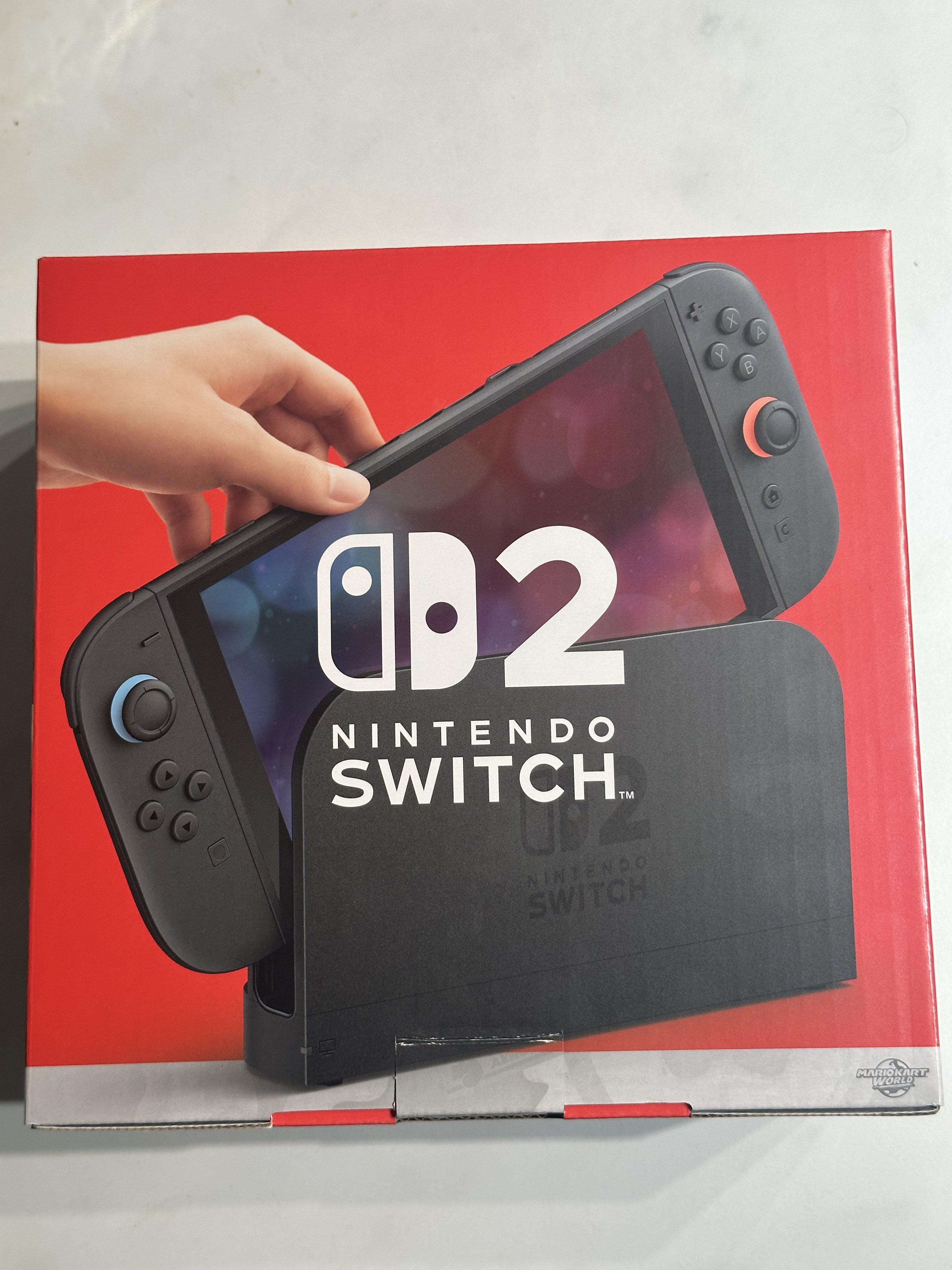 switch 本体　スマブラ、桃鉄、マリオカート、スプラ、アソビ大全、脳トレ付き Nintendo Switch2本体(日本語・国内専用) マリオカート ワールド