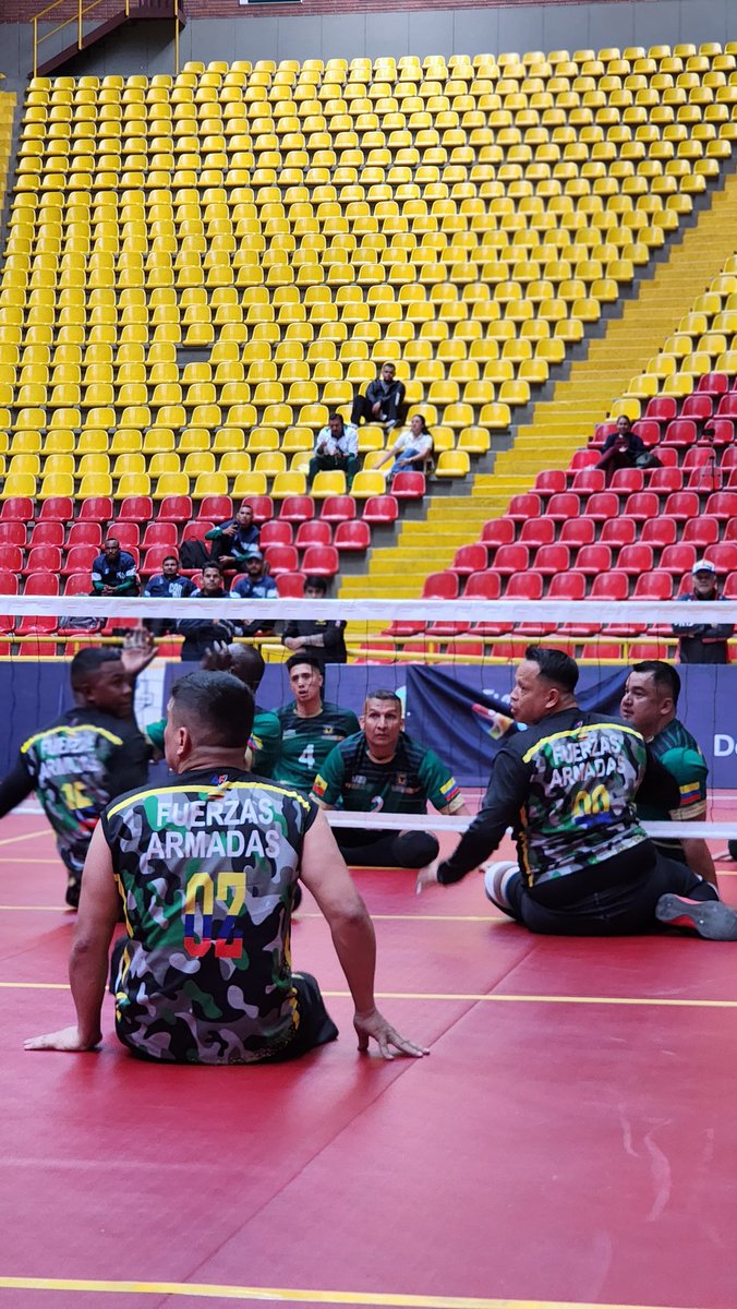 FuerzasMilCol's tweet photo. El equipo de Voleibol Sentado de @fedemffaa obtuvo el título de campeón en el IV Campeonato Nacional de Vóleibol, que se realizo en la ciudad de Bogotá.

Los soldados, marinos y aviadores reconocemos la fortaleza, disciplina, entrega y compromiso de nuestros campeones, quienes tanto en escenarios deportivos nacionales como internacionales, dejan siempre en alto el nombre de las #FuerzasMilCol y del país.  #ConLaFuerzaDeNuestrasFuerzas