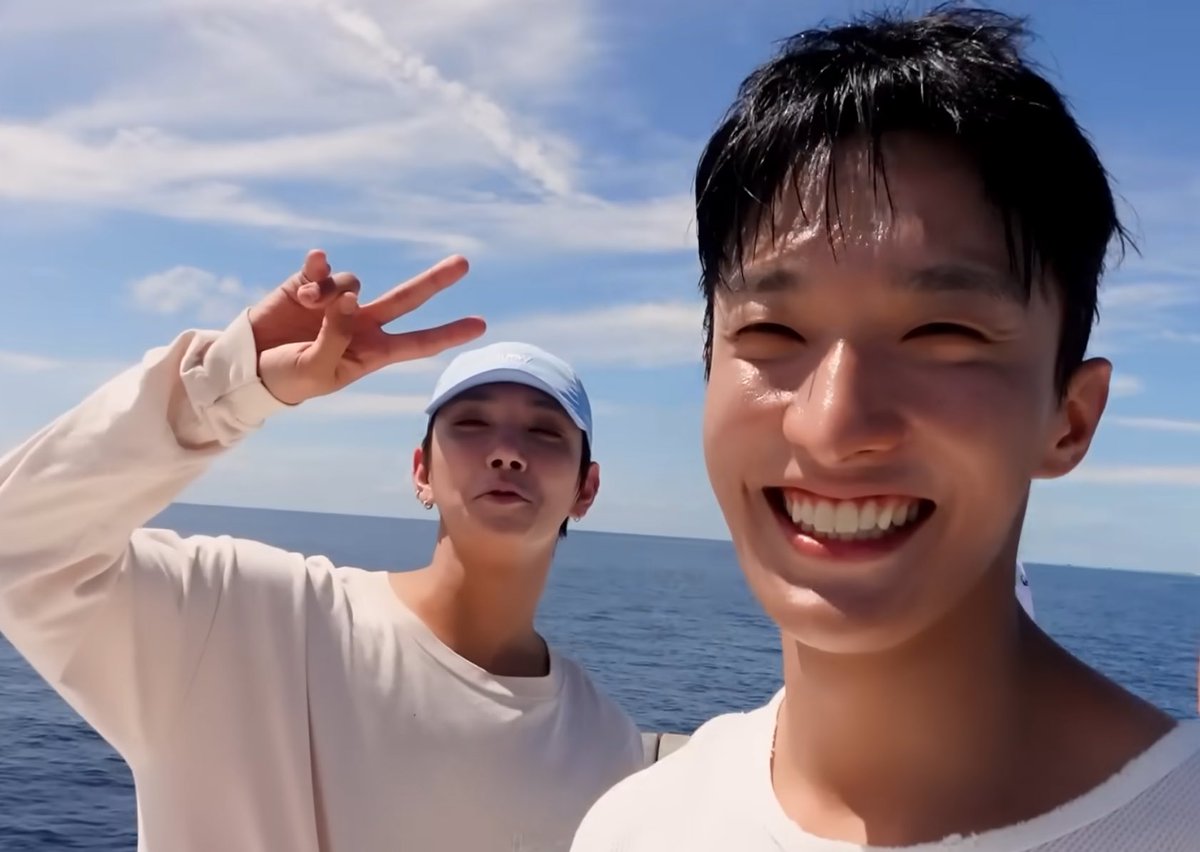 dokyeom and joshua 💛☁️