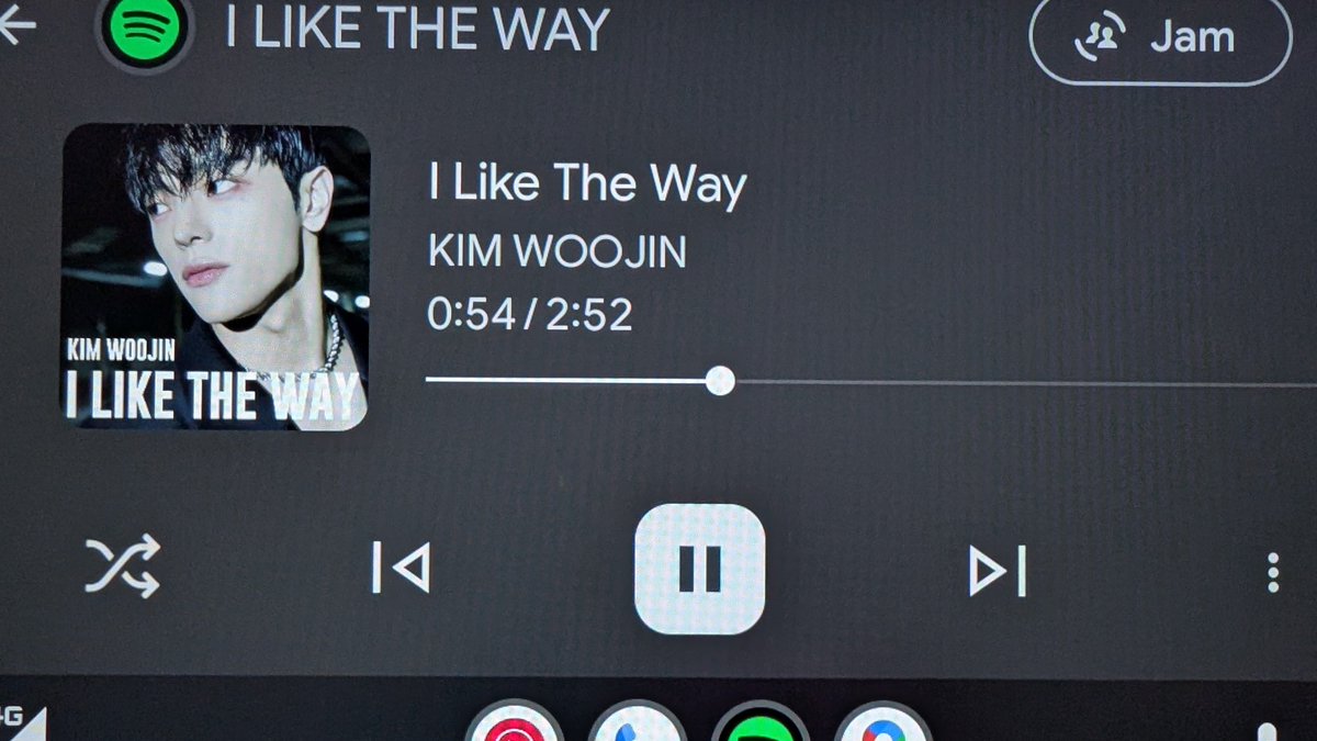 kimwoobear0325's tweet photo. 無事に新盆が終わった…🥹
私、一人でよく頑張った…🥹🥹
(自分で自分を褒めるタイプ)
こういう時、兄が二人いても役に立たない🥹🥹🥹
兄嫁もお客さん状態😮💨
仕方ないけどね…
今から #ILIKETHEWAY 聴きながら帰る🚗💨💨💨💨💨
私のタイムラインがウジンさんでいっぱい✨後で確認するね🫶 https://t.co/yglbnqTQgq