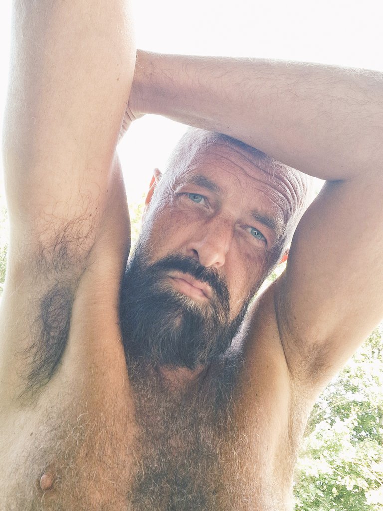 xunderffm tweet media