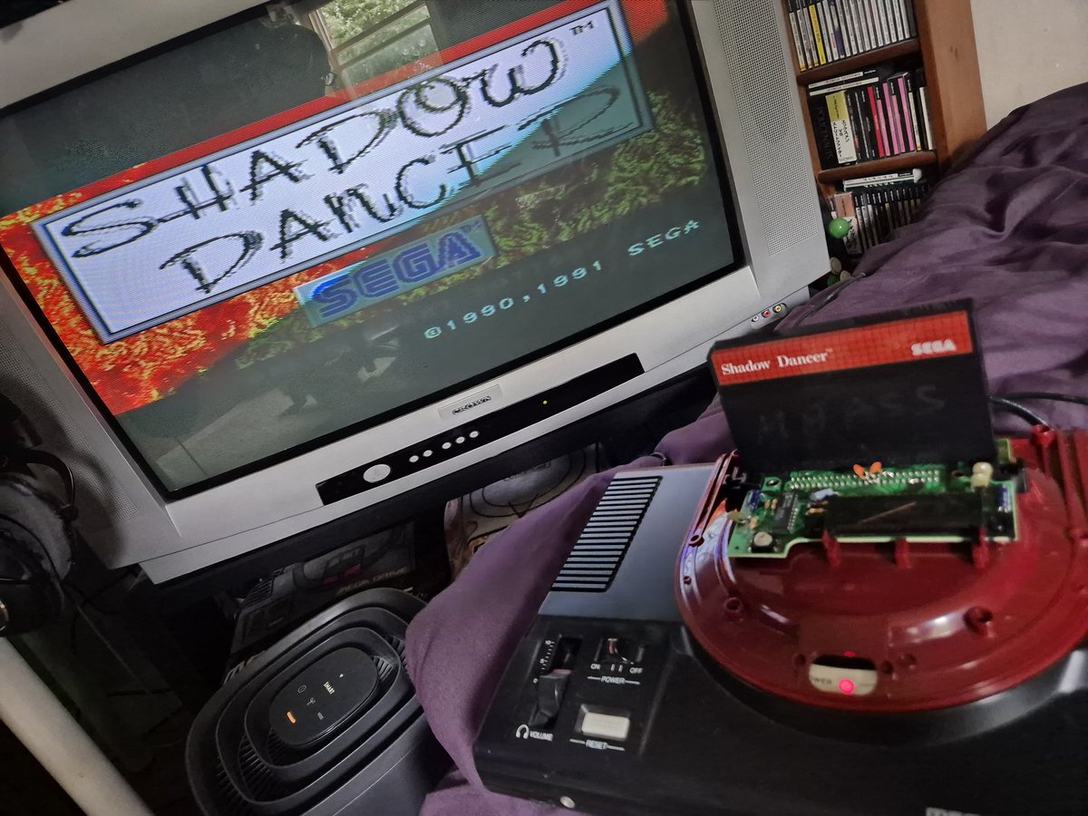 MrTomFum's tweet image. Sometimes all things need is a clean. My MS converter wasn't working, stripped it, cleaned it and now its fine. #Sega #mastersystem #megadrive