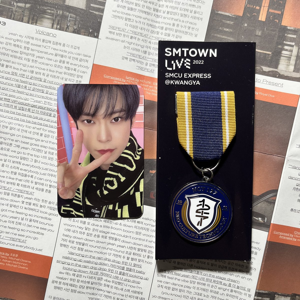 L0VECHWE's tweet photo. #ttakosells_nct

💭 doyoung smcu emblem badge
— php 550

ꔛ onhand
ꔛ payo / 14 days
ꔛ x sensitive buyer
ꔛ check pinned before dm
ꔛ DM to claim (@ttakoyuta)

# wts lfb nct ph ww 127 https://t.co/wqA5jBTw6n