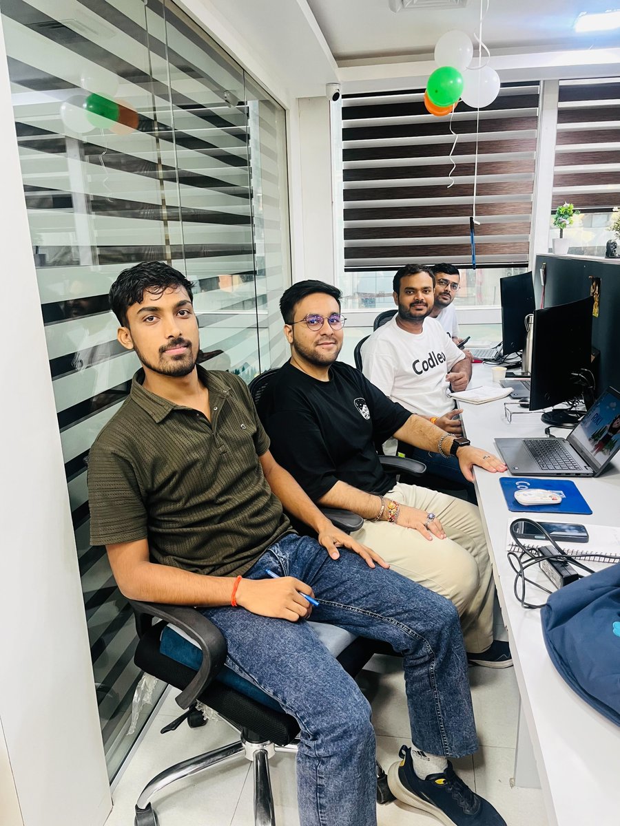 consultcodleo's tweet image. Another #Codleo moment to cherish! #Codleons celebrated Independence Day with pride, joy, and endless smiles. Each picture reflects the spirit of freedom and togetherness that makes our journey stronger. Here’s to many more moments filled with happiness and unity.