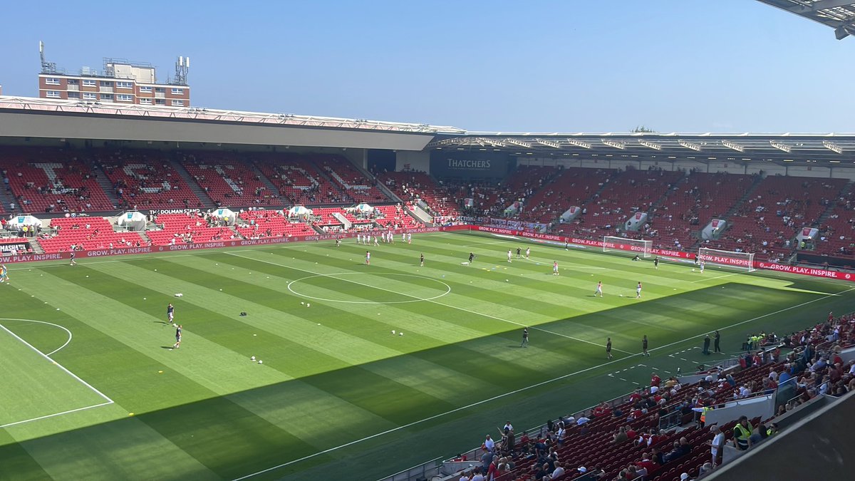 Samcrafer28's tweet photo. Lovely day for 3 points COYR @ChampionshpTalk https://t.co/OIjhvPJ8Df