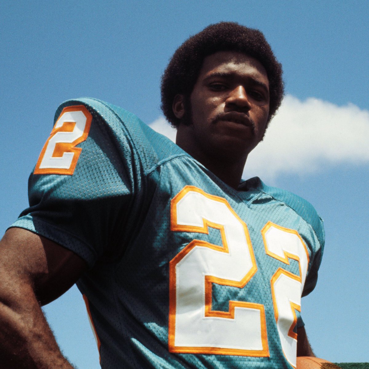 22 days until the Dolphins play regular season football. Today we’re honoring the late #22 Mercury Morris.

Mercury Morris was lightning in a bottle. Drafted in 1969, he brought speed and explosiveness to the Dolphins backfield, earning the nickname “Mercury” for a reason.
