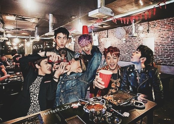 [Photoshopped]
Is this why the photo can't be shared? 😂
#2PM #투피엠