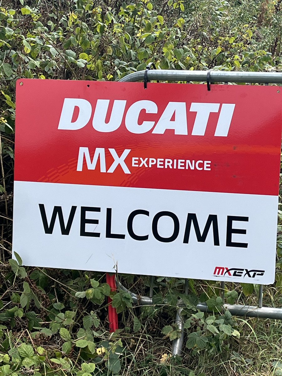 nutdm's tweet photo. First @DucatiUK #offroad #motox experience #aldridge https://t.co/q6m09PAjGA