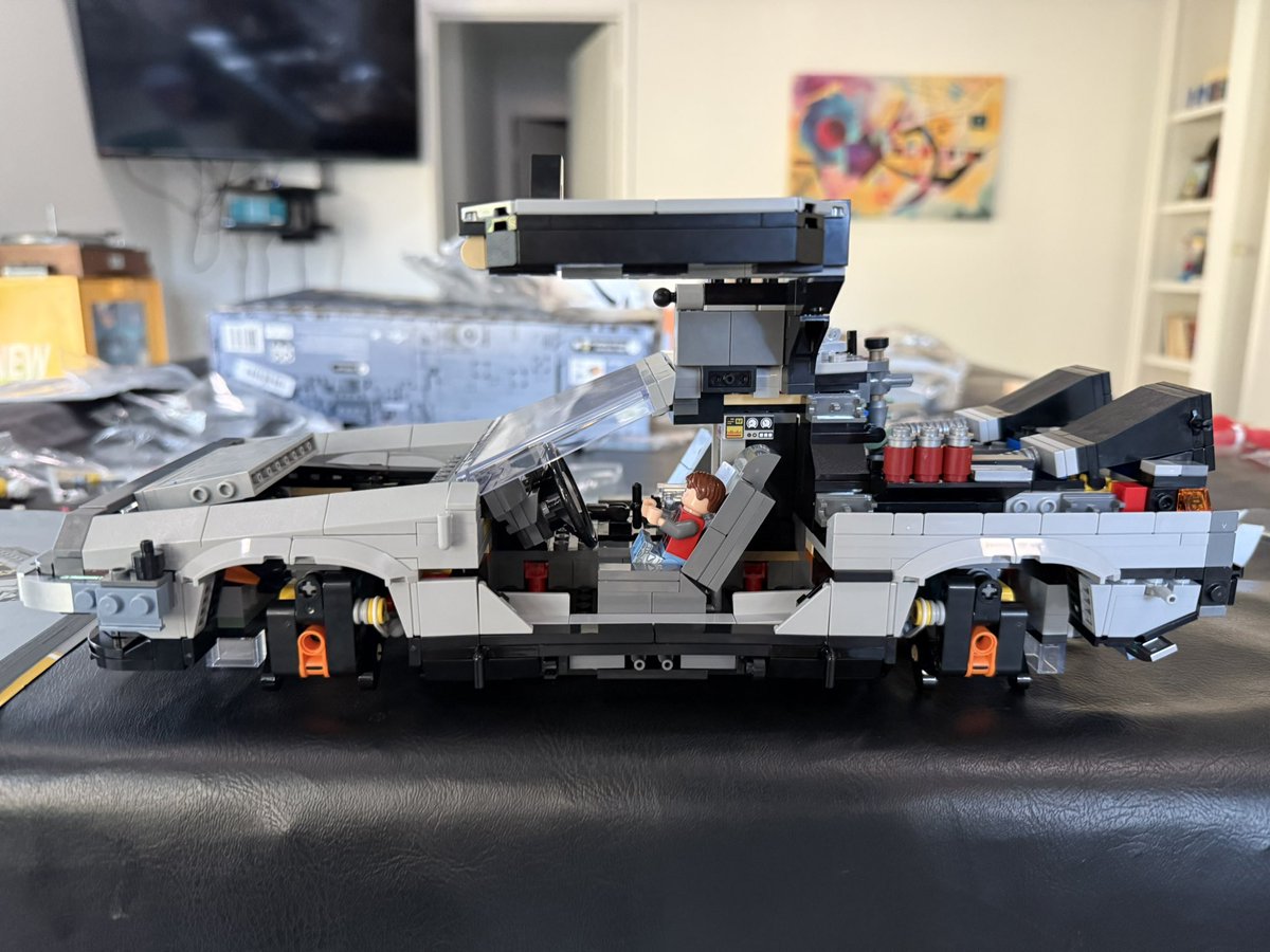 husmanbits's tweet image. Honey I Shrunk the Future!!