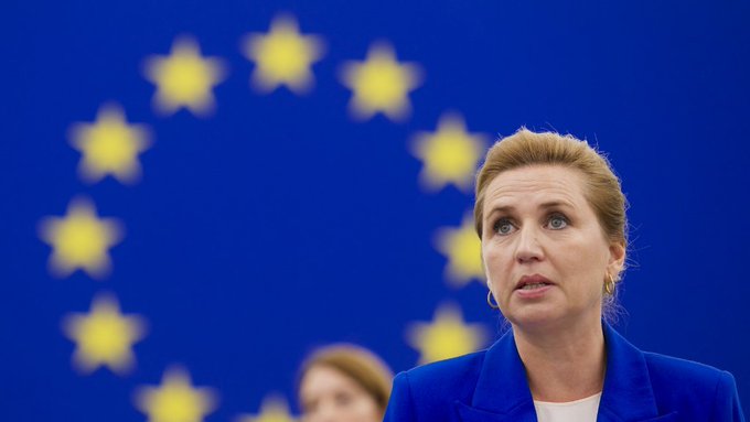🇩🇰 Danimarka, AB Dönem Başkanlığı Sırasında İsrail'e Yaptırım Düşünüyor

▫️ Danimarka Başbakanı Mette Frederiksen, İsrail'in Gazze ve Batı Şeria'daki eylemleri nedeniyle yaptırım ve baskı seçeneklerini değerlendirdiğini açıkladı.

▫️ Frederiksen, İsrail Başbakanı Binyamin