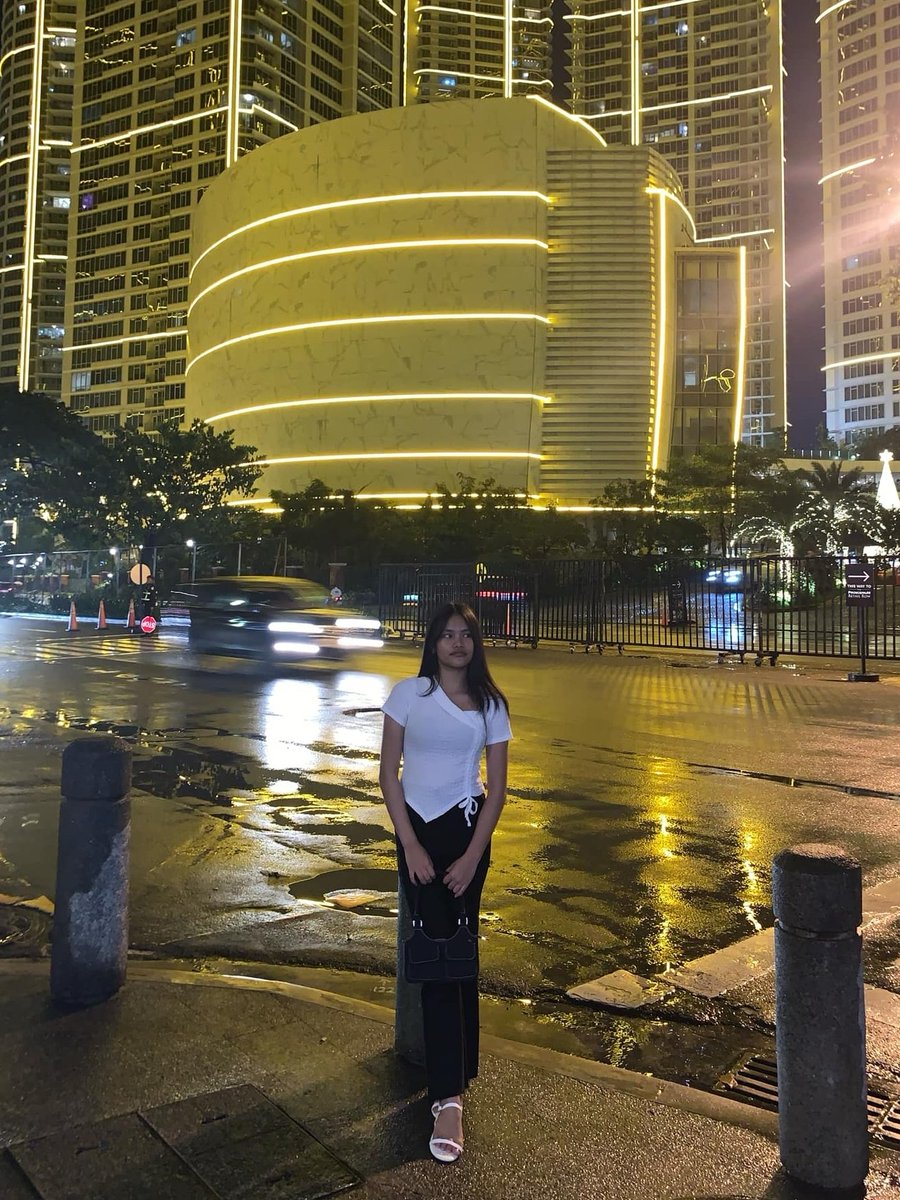 zeijwnn's tweet photo. late night walks w my bf
#bbtime #CaratSelcaDay #CSD #WONWOO #์์ฐ #SEVENTEEN https://t.co/okdrAVTGcG