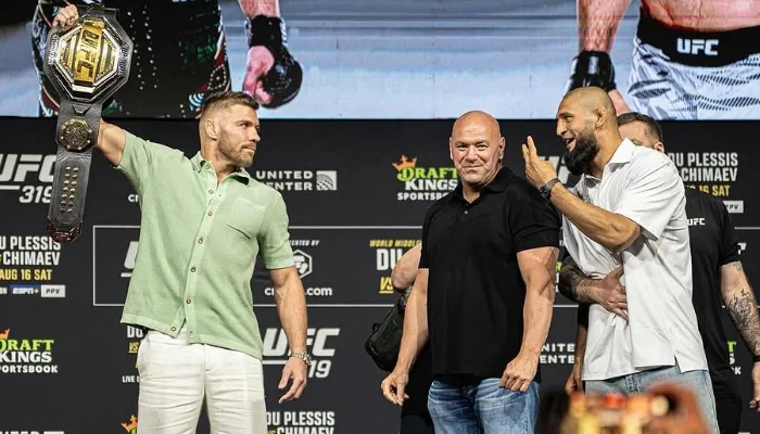 Kırmızı Köşe tweet media