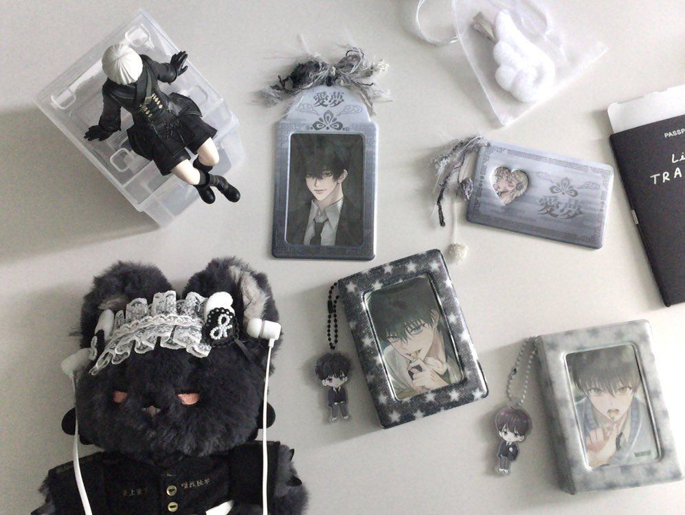 미오 (@memiomeow) on Twitter photo 