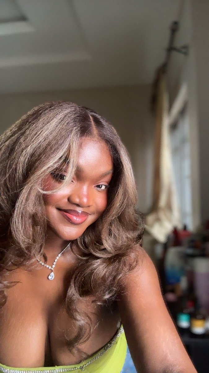 thisisgreatttt's tweet image. Holla! I am at the @oscaafrica festival 2025 #oscafest25 #beyondborders

Come and give me money
T 💕✨