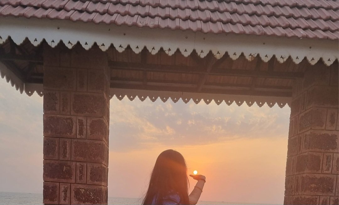 Quote with something in your hand ....