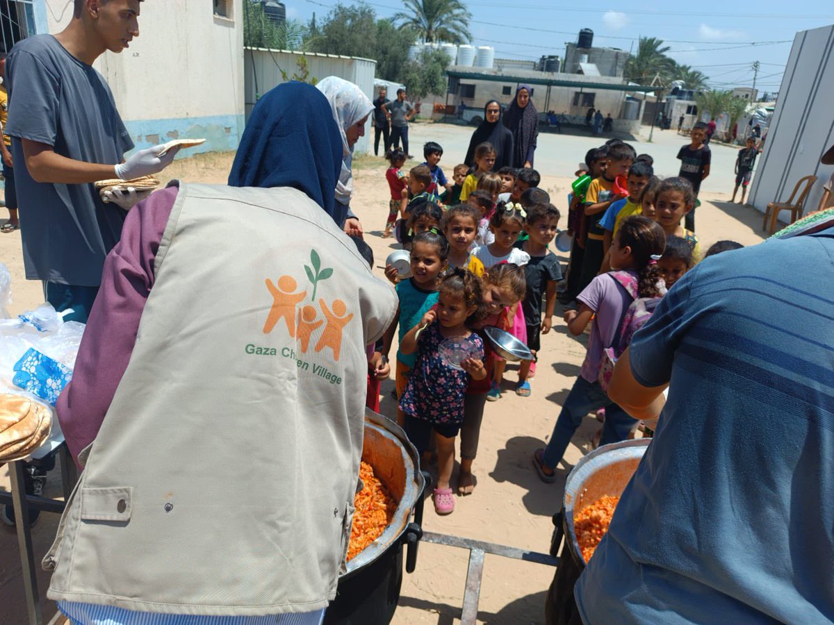 chefjoseandres's tweet image. The Gaza Children’s villa Academy of hope is a light in the darkness. 600 orphans are hosted there. David Hasan, a Duke University neurosurgeon created this space and asked me if I could help. I’m proud that @WCKitchen is able to help them…#ChefsForGaza