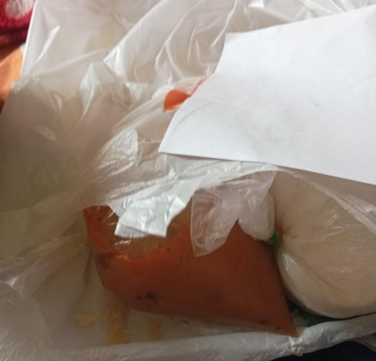 unisolutionsaf4's tweet photo. @Swiggy @SwiggyCares @fssai @harshamjty @jagograhakjago #Swiggy can’t even bother to respond to customer grievance!
If this is how they treat concerns of customer health, it speaks volume about their priorities
Absolute shame! 🚫 #SwiggyFail #CustomerHealthMatters #ShameOnSwiggy https://t.co/l4IEB8Al0Y