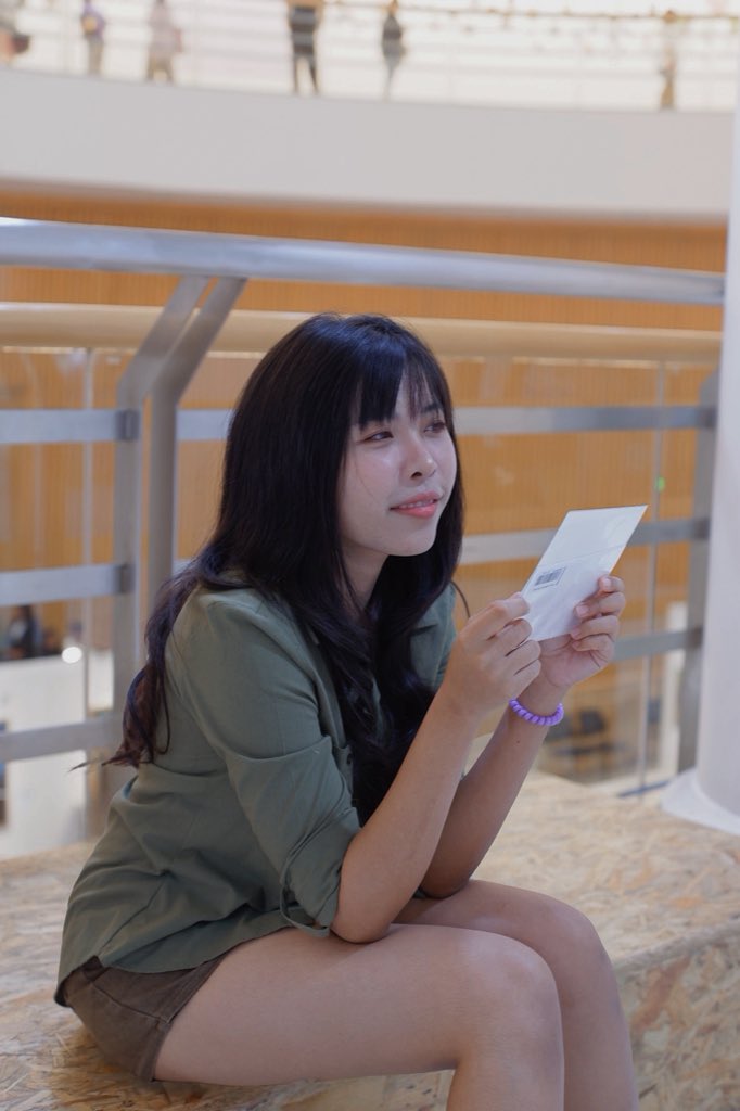 ampmaipim's tweet photo. ไม่ชอบตัวเองเลย 
ฝากเธอชอบหน่อยได้ไหมคะ https://t.co/r7XO7C1WEz