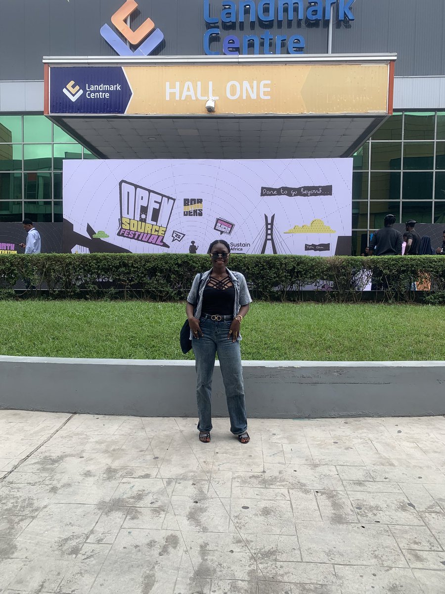 Limtech001's tweet image. Holla! I am at the @oscaafrica festival 2025 #oscafest25 #beyondborders

Thank you @queenaritcircle for sponsoring the 2-day ticket fee. 
The community truly appreciates your support,  @TheQueenArit ❤️