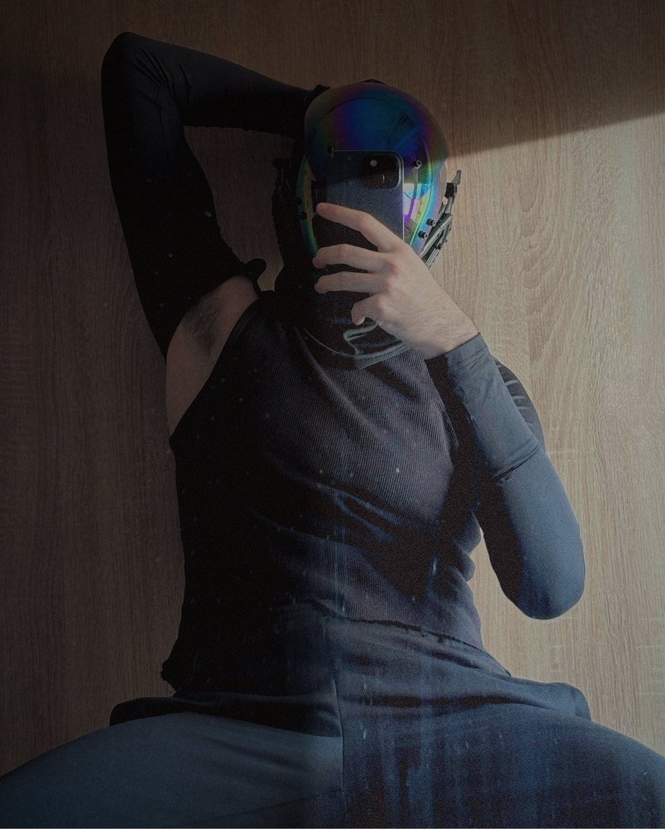 BunnyBotBoy's tweet photo. Your local bunny boy is here 🩵✨

#maskmen #transboy #ftm https://t.co/nZ6fRyPGwg