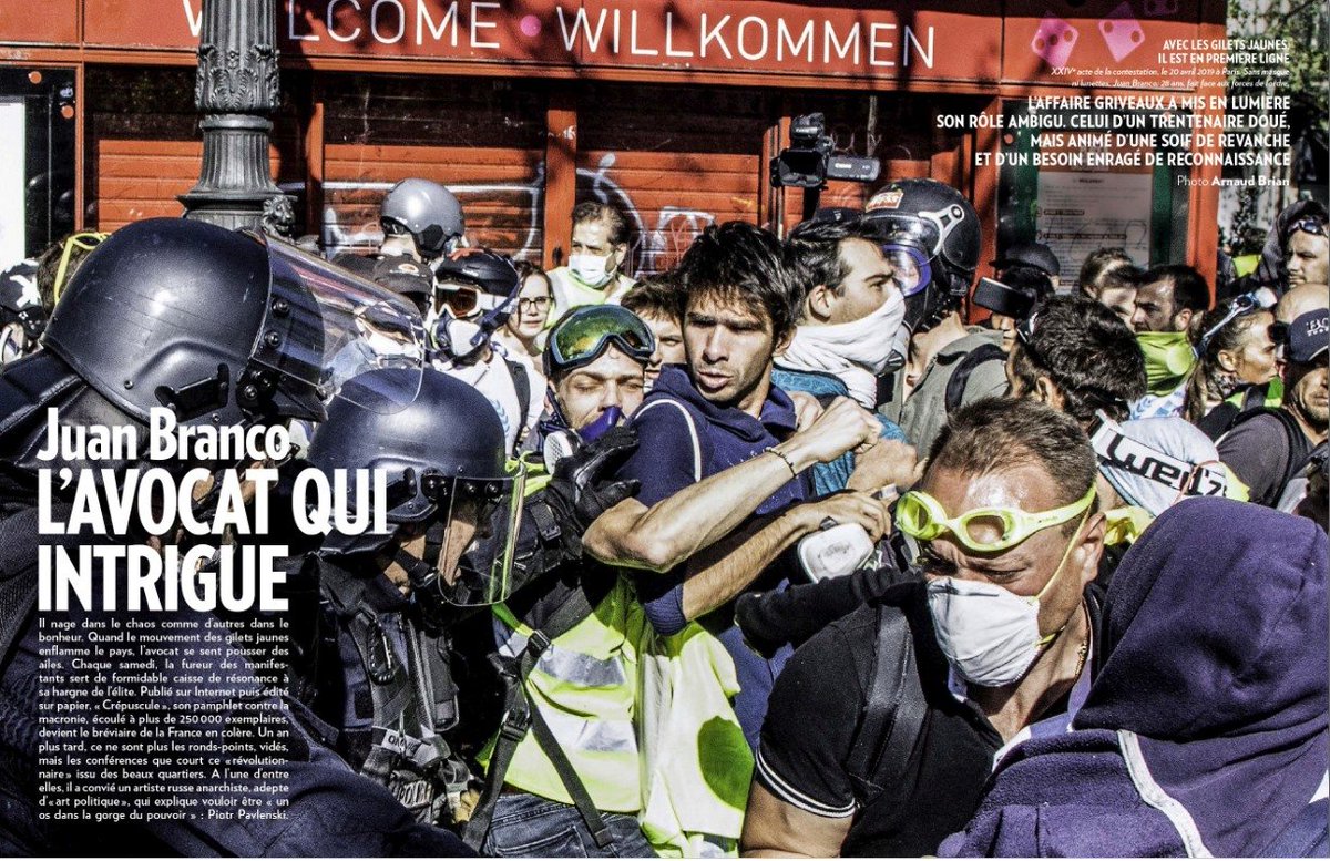lesaurores's tweet photo. Vous saviez que Juan Branco avait refusé que Paris Match le suive lors de l'acte III des Gilets Jaunes ?

Ils voulaient en faire un Cohn Bendit pour éteindre le mouvement. 

Il les a envoyés bouler.

Résultat, un an plus tard, ils ont tenté de le massacrer. https://t.co/yfed1VtcZe