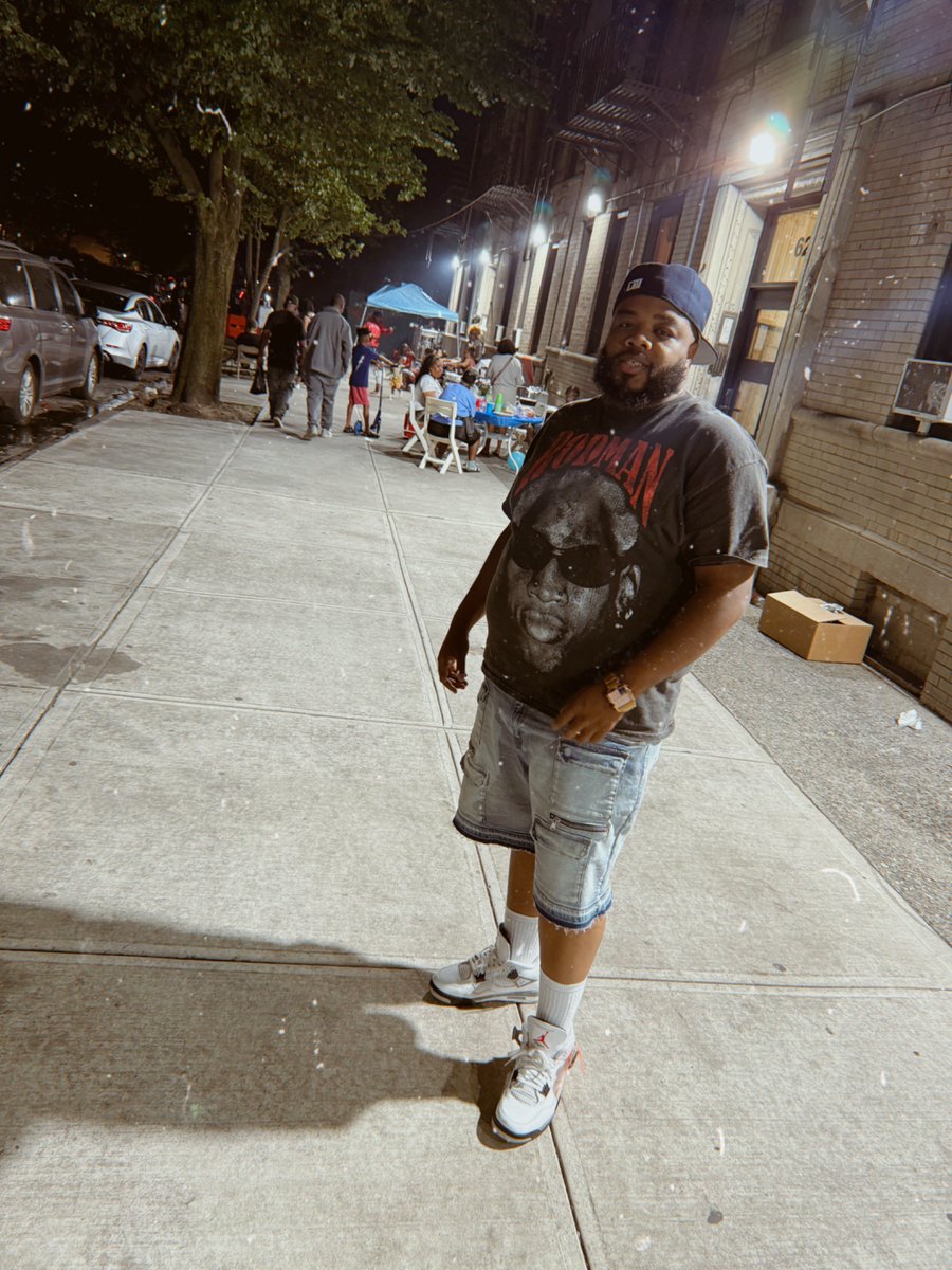 TOOK718's tweet image. Post a pic then dip 👻💪🏽