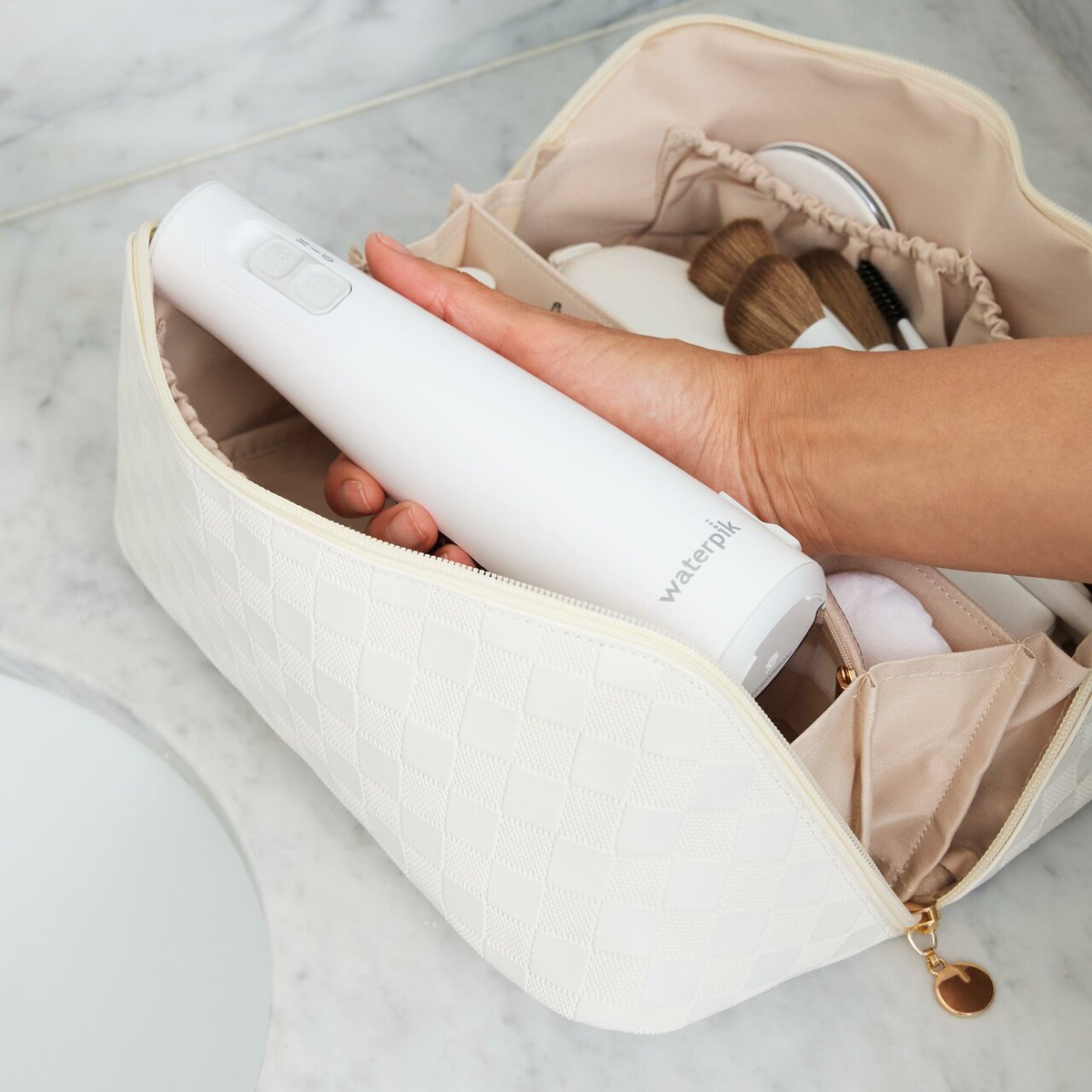 Planning a getaway before summer ends? Pack the WATERPIK Cordless Pulse water flosser to maintain a healthy smile wherever your travels take you. 😀💧✈️ 

Shop now: ow.ly/JV4g50Wxnoa

#Waterpik #Cordless #WaterFlosser #HealthySmile #TravelEssentials #OralCare #TravelReady