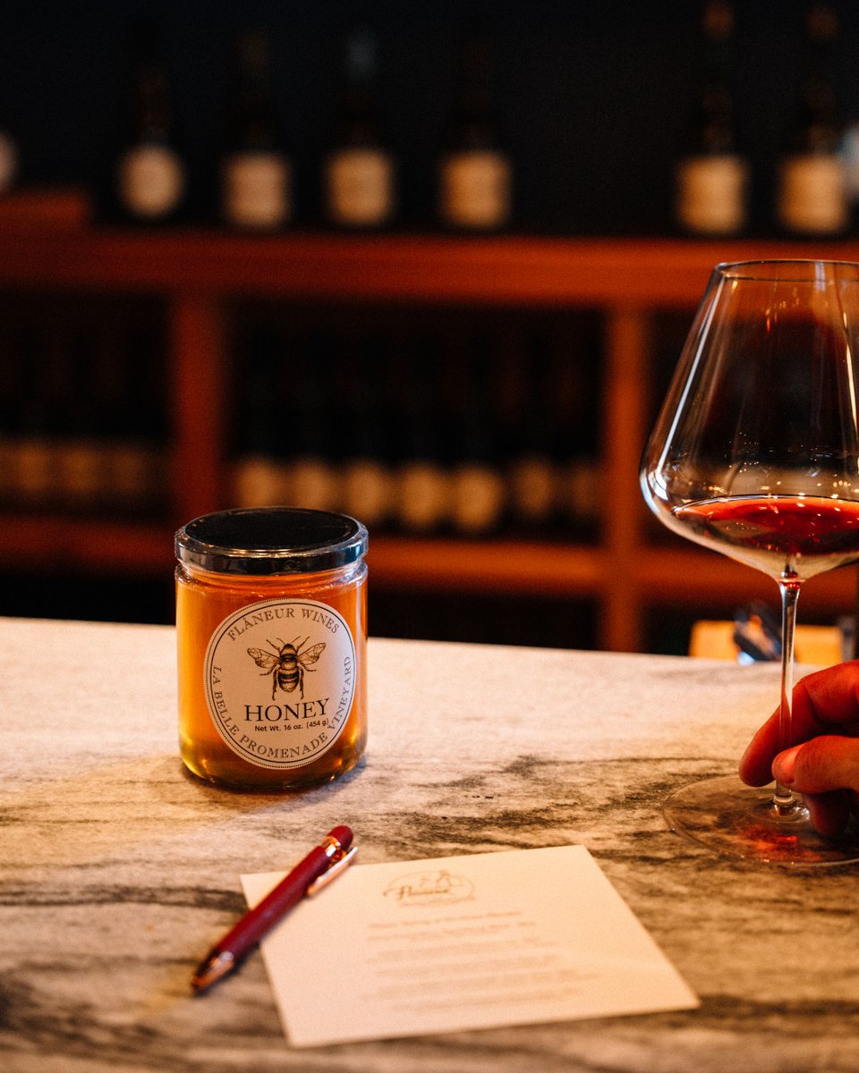 Estate wines aren’t the only treasures from our La Belle Promenade and Flânerie Vineyards. Join us for a tasting and take home two distinct expressions of our estate: one from the vines, and one from the hives. 🍯