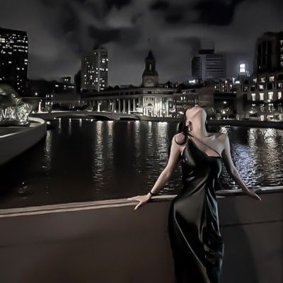 Muna22138088's tweet photo. #NewProfilePic https://t.co/87GPdOhehL