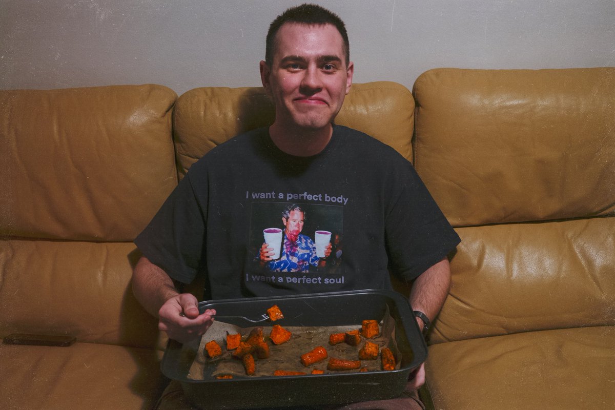 While y’all been crashing out, 
I’ve been cashing out.