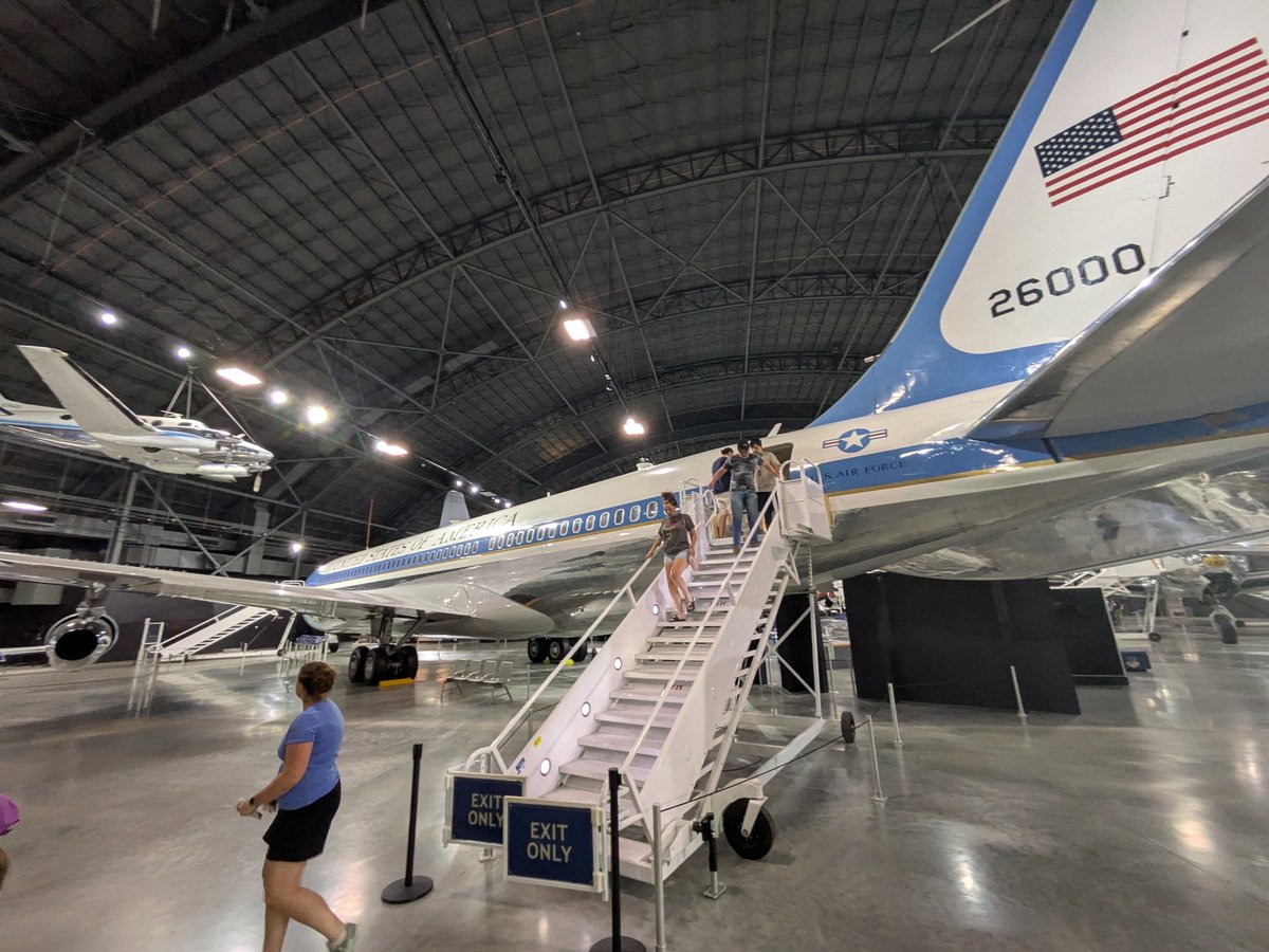LuaRhonald's tweet photo. One can walk inside this retired Boeing Air Force One jet used by 8 sitting US Presidents. The jet took JFK to West Berlin and Nixon to China. LBJ was sworn in aboard this plane after Kennedy's assassination. @AFmuseum https://t.co/BdIgrQ3z0U