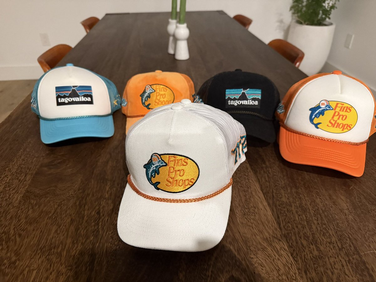 VIBZMIAMI's tweet photo. VIBZ GIVEAWAY 🚨🚨🚨

These are the last 10 FinsPro🎣 and Tagaovailoa 🌋truckers hats!!

Comment ✅
Repost ✅
Like ✅
Follow ✅

We’ll select 1 FINS FAN to receive the TRUCKER absolutely FREE!!

#phinsup https://t.co/mTULUMwxv6