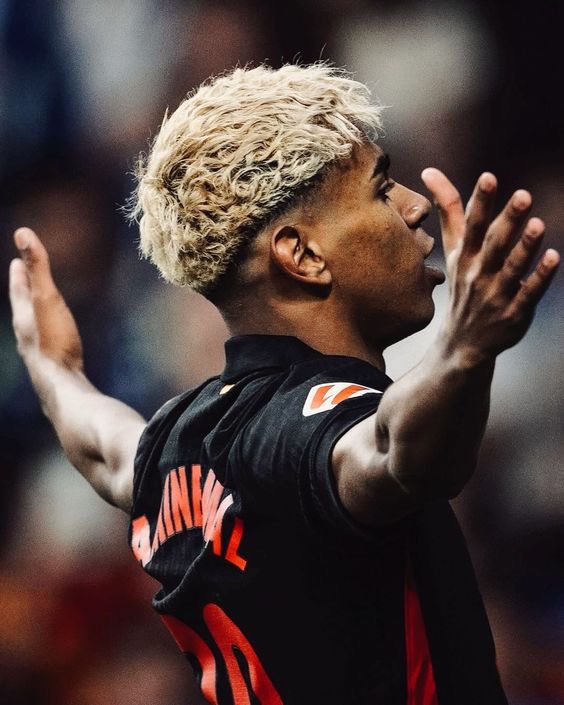 L’agenda contre Lamine Yamal reprend officiellement aujourd’hui 

Par ici on lui souhaite bien évidemment la pire saison qu’il soit 

Tant qu’il sera un joueur du Fc Barcelone on sera là pour la hate 

Let’s goooooooo 🔥