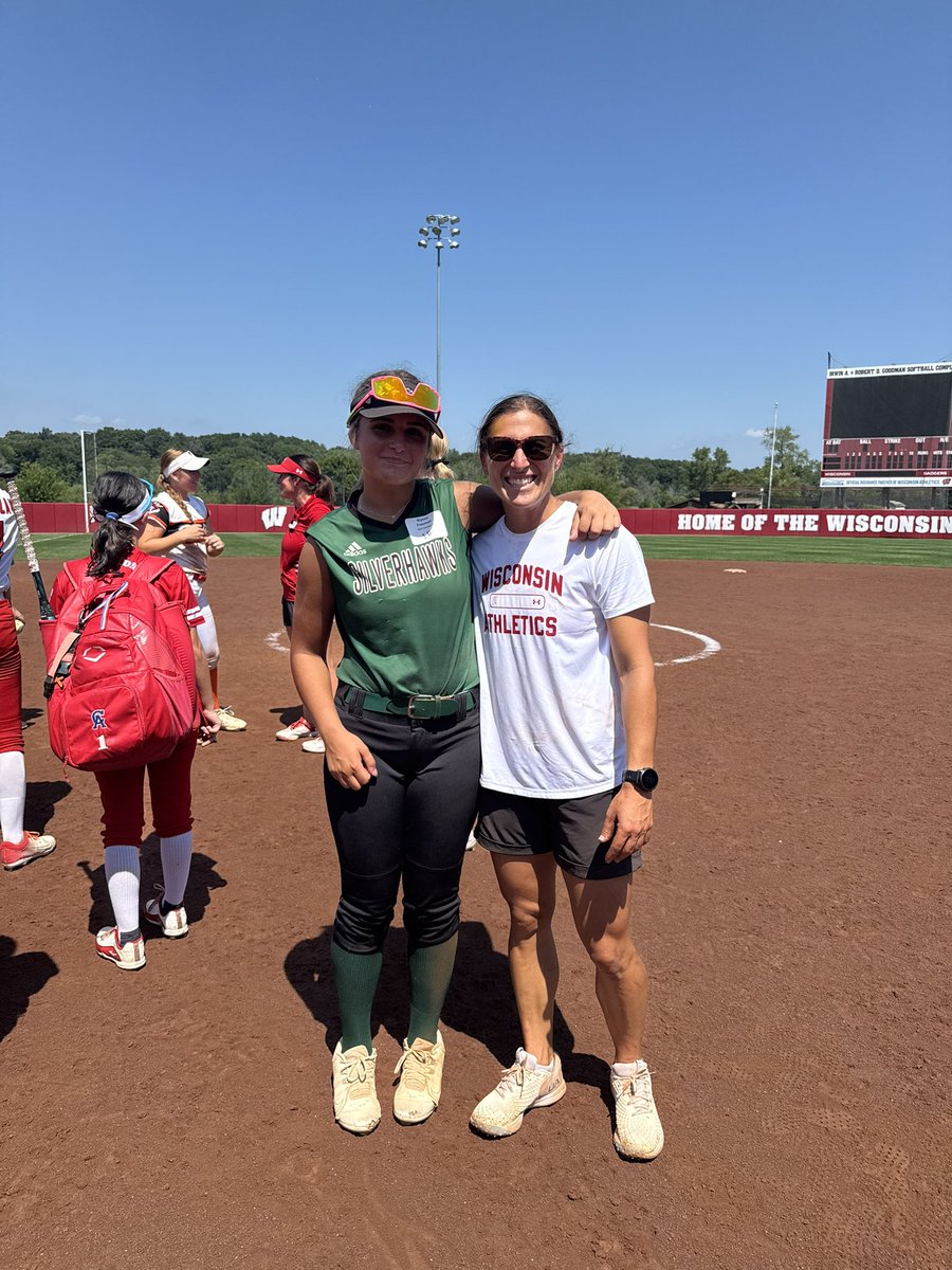 Softball Recruiting Reposts tweet media