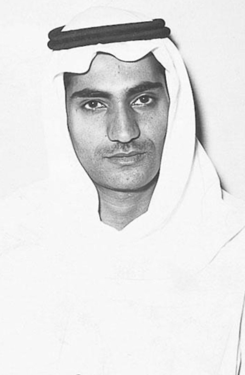 تعرفون منو  هذا   !؟🌹🌹🌹