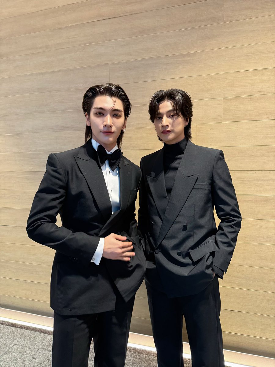 Bossckm_'s tweet photo. พี่กลัฟฟฟฟ 🫶🏻🙌🏻 @gulfkanawut #WeiboCulturalExchangeNight2025 https://t.co/uKya60Cvo4