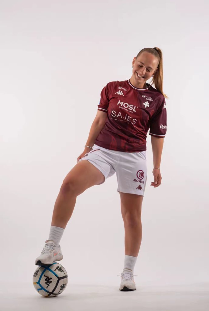 jas_maseuntaat's tweet photo. Algerian player Lisa Jacob zouaoui🇩🇿 https://t.co/0DV2Y8jntw
