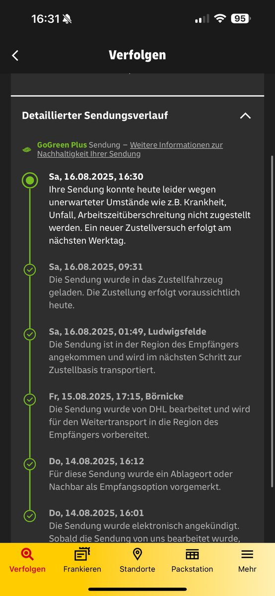Einfach_Fenris's tweet photo. @DHLPaket Ist ja wohl eine verarsche 10h war er paar str weiter über 1 Std an ein und der selben stl. Dann war er praktisch vor dem Haus auch über 45 min. Dann war live aus um 12:30war live an er war hinter den Häusern  3Stopps 45min später wieder live aus gemacht. Und jetzt das https://t.co/rB3F1PjhRD