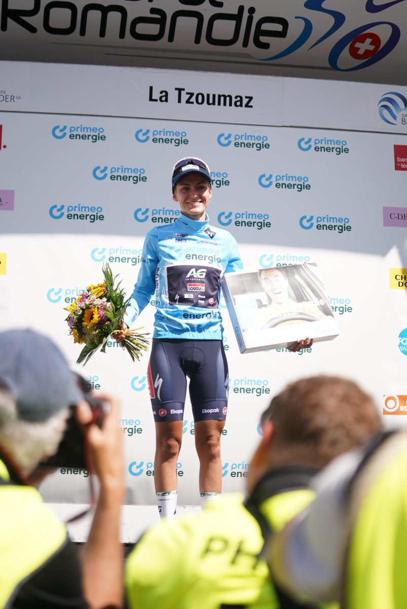 Urska Zigart (AG Insurance - Soudal Team) portant le maillot bleu PRIMEO ENERGIE
#TDRF #TDRF2025 #tdrnonstop