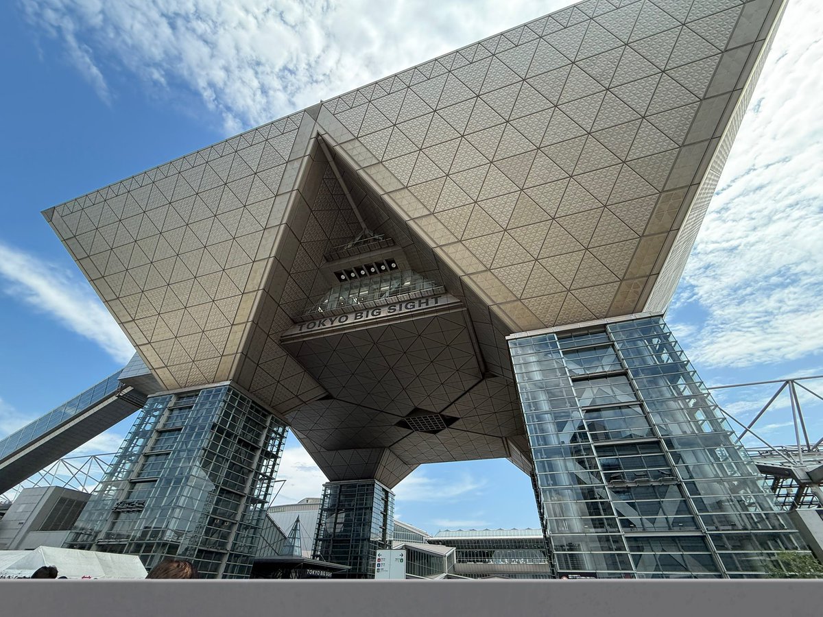 この界隈は明日が本番だと思うので行かれる方は頑張ってください…
私は今日だけです…