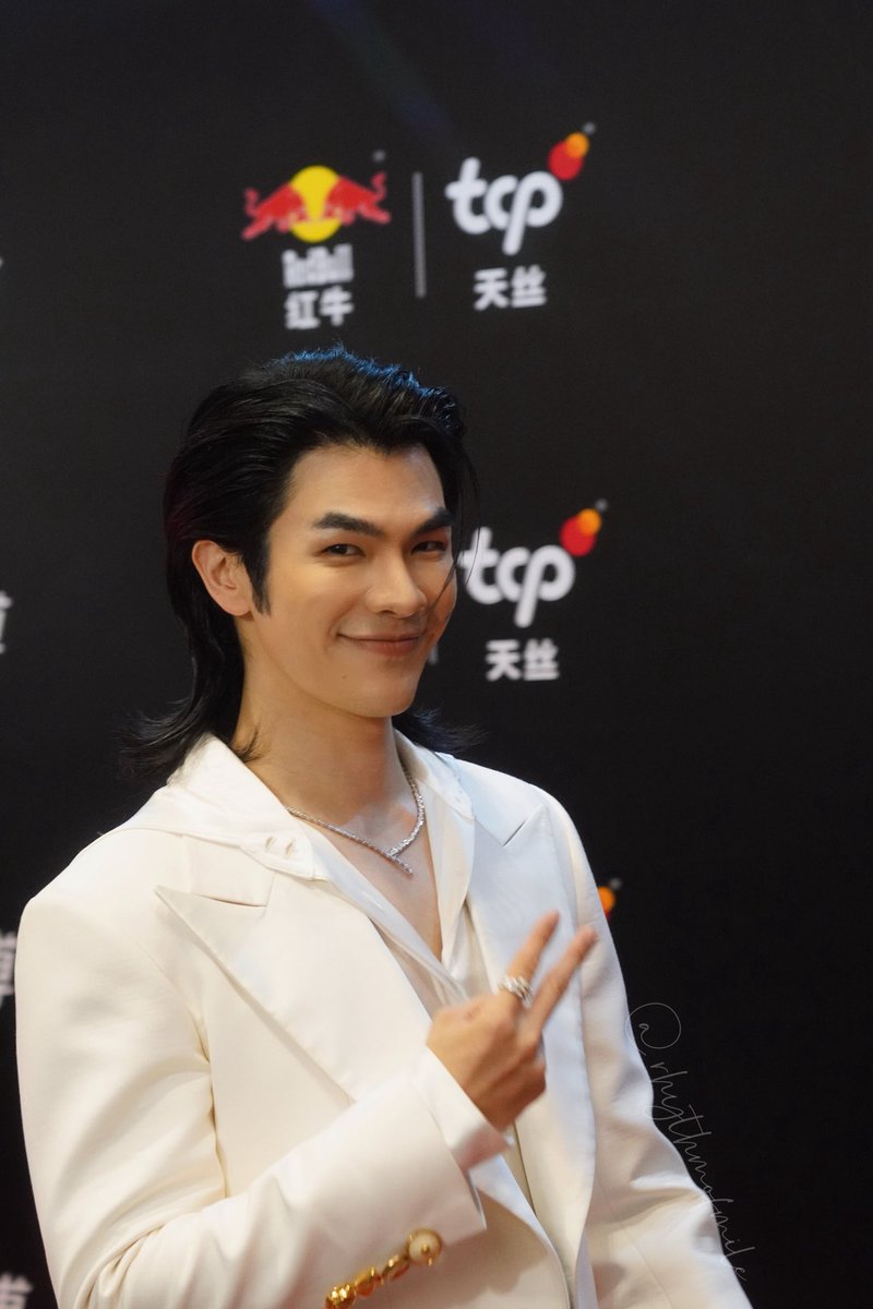 Long time no see.
sMile;)
<a href="/milephakphum/">mile phakphum</a> 
#MilePhakphum