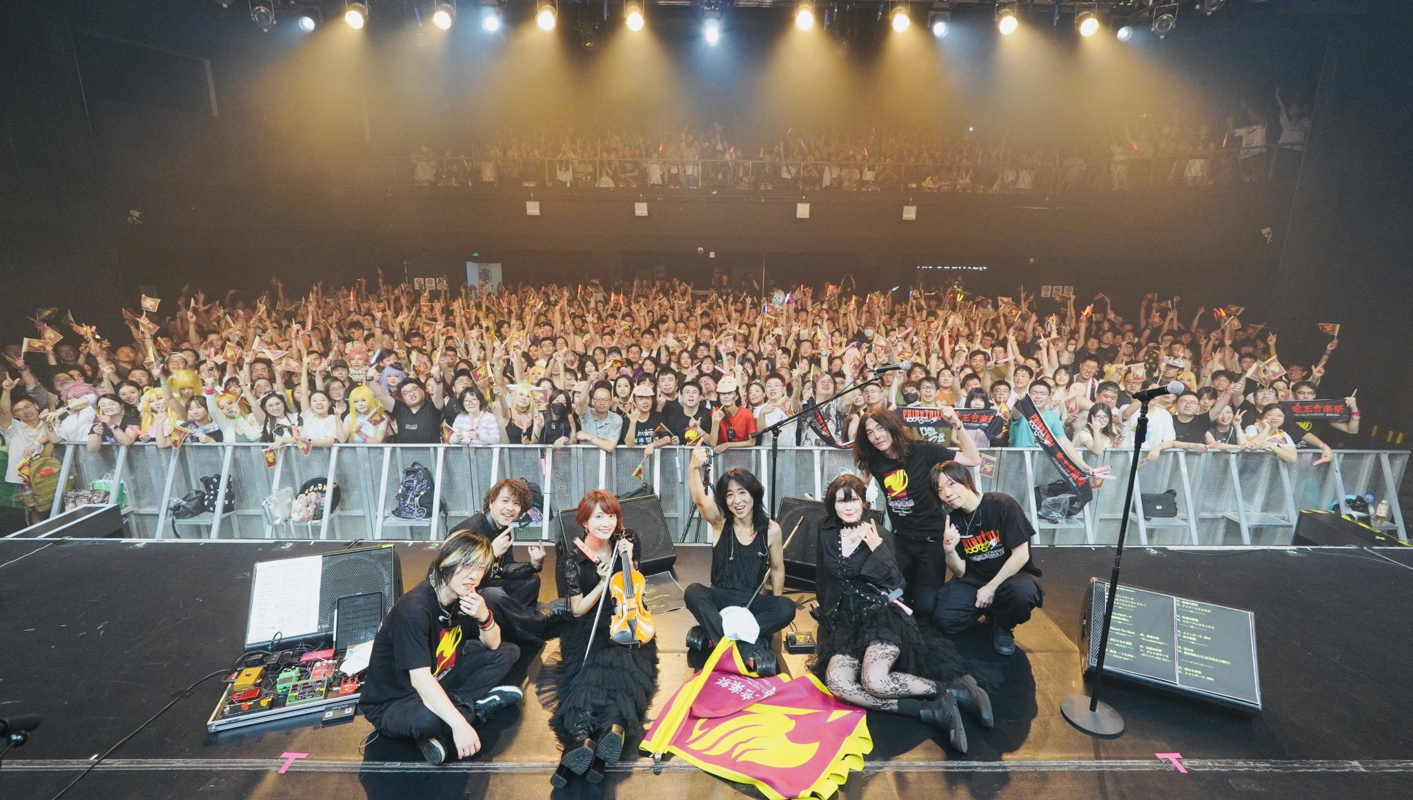 Far East Dizain Яyu チェキ　FED Azavana Far East Dizain profile | Far East Dizainプロフィール | vkgy