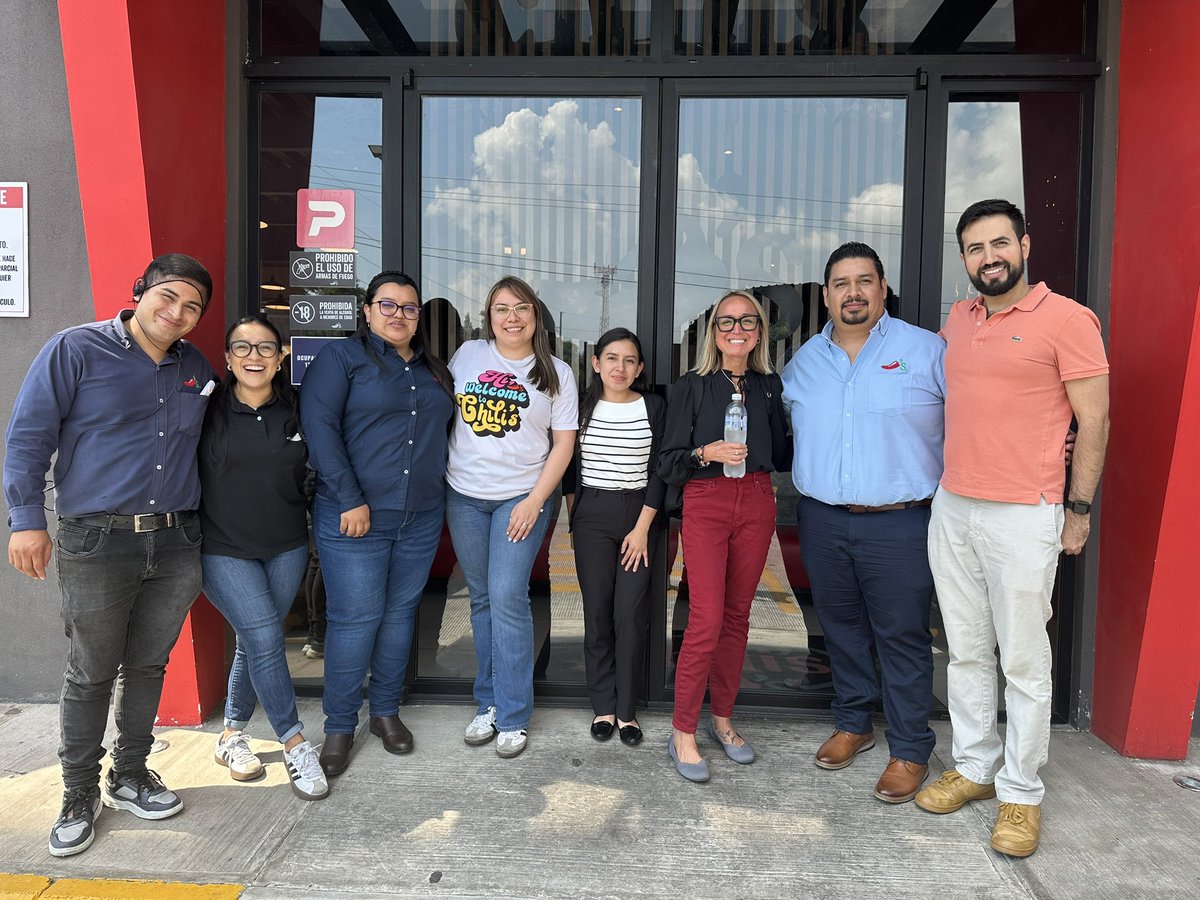 Eva Aguilar Lindenberger tweet media