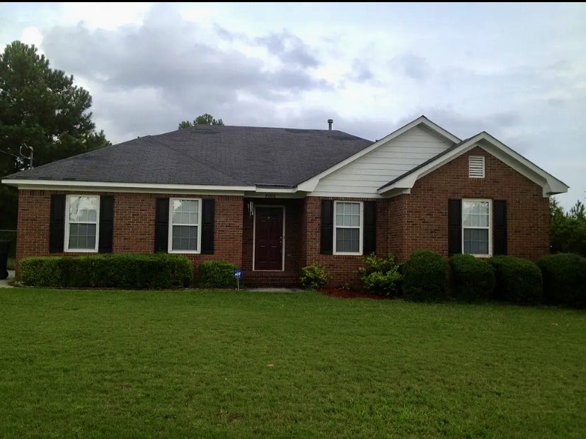 Stephanie1Gregg's tweet photo. To our Augusta community: Know an interested buyer, let me know! We are parting ways with our first home, a home filled with loving memories during our Augusta days! No longer renting out. Home will go on market this October. https://t.co/DhIKsmHNuX