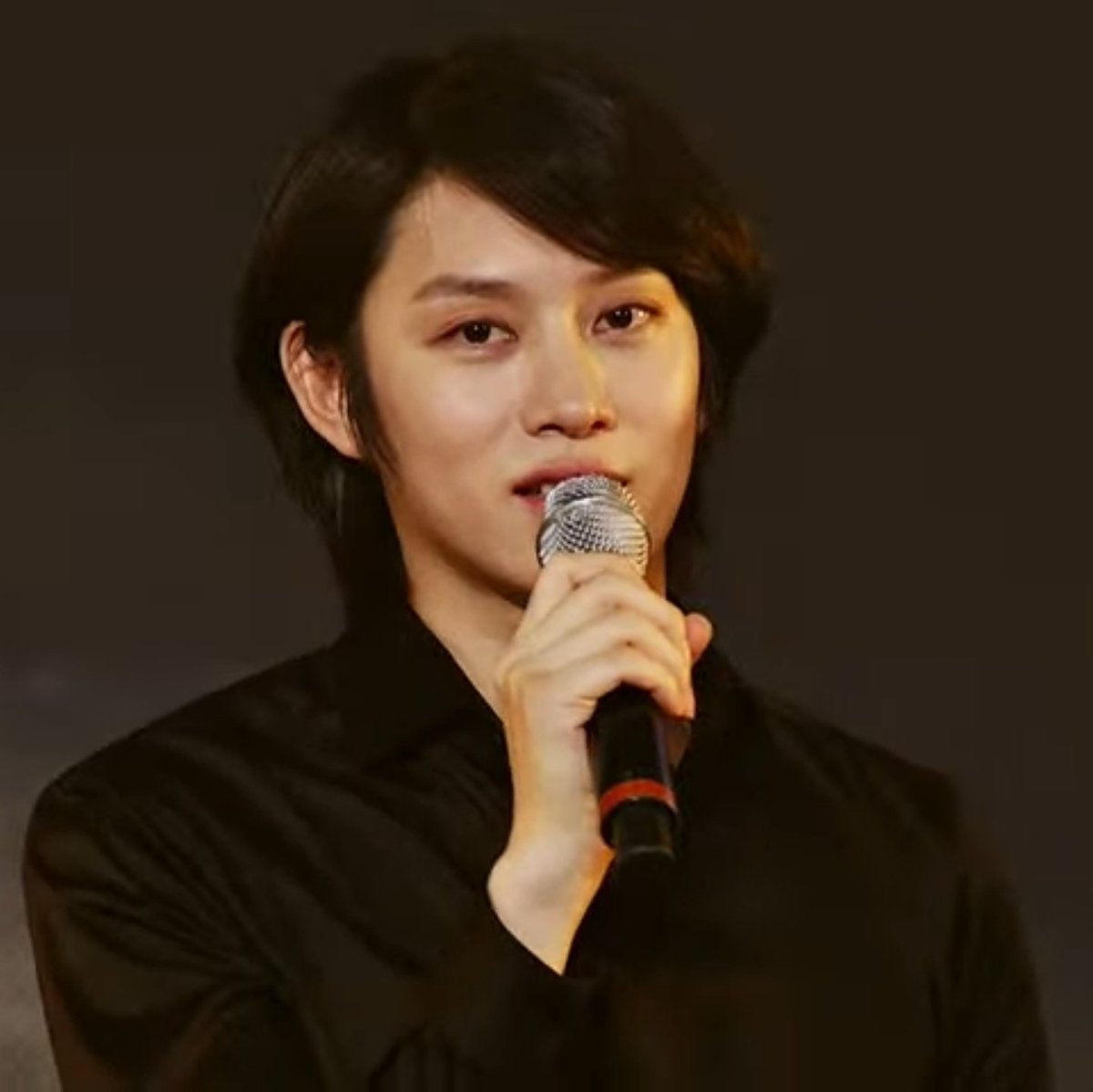 iresineherbstii's tweet photo. Hee at the start of SS6 vs Hee at the end of SS6 Encore 😂😂😂 https://t.co/p3u2wmoCMJ