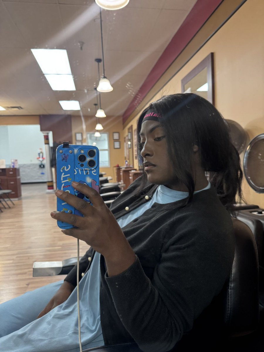Lil Ri tweet media