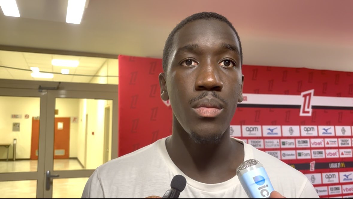 ClesagePro's tweet image. Rassoul Ndiaye après #ASMHAC : « Il y a de la frustration ce soir. Monaco a su exploiter nos erreurs et nous avons attendu leur deuxième but pour tenter quelque chose. Les deux prochains matchs auront lieu au Stade Océane. On veut faire de notre enceinte une forteresse. »